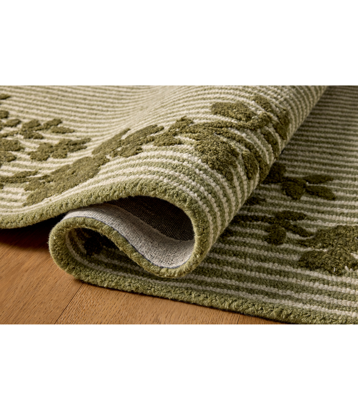 Alfombra Winslet 02 Olive | Ivory  by Magnolia Home by Joanna Gaines × Loloi | Preventa