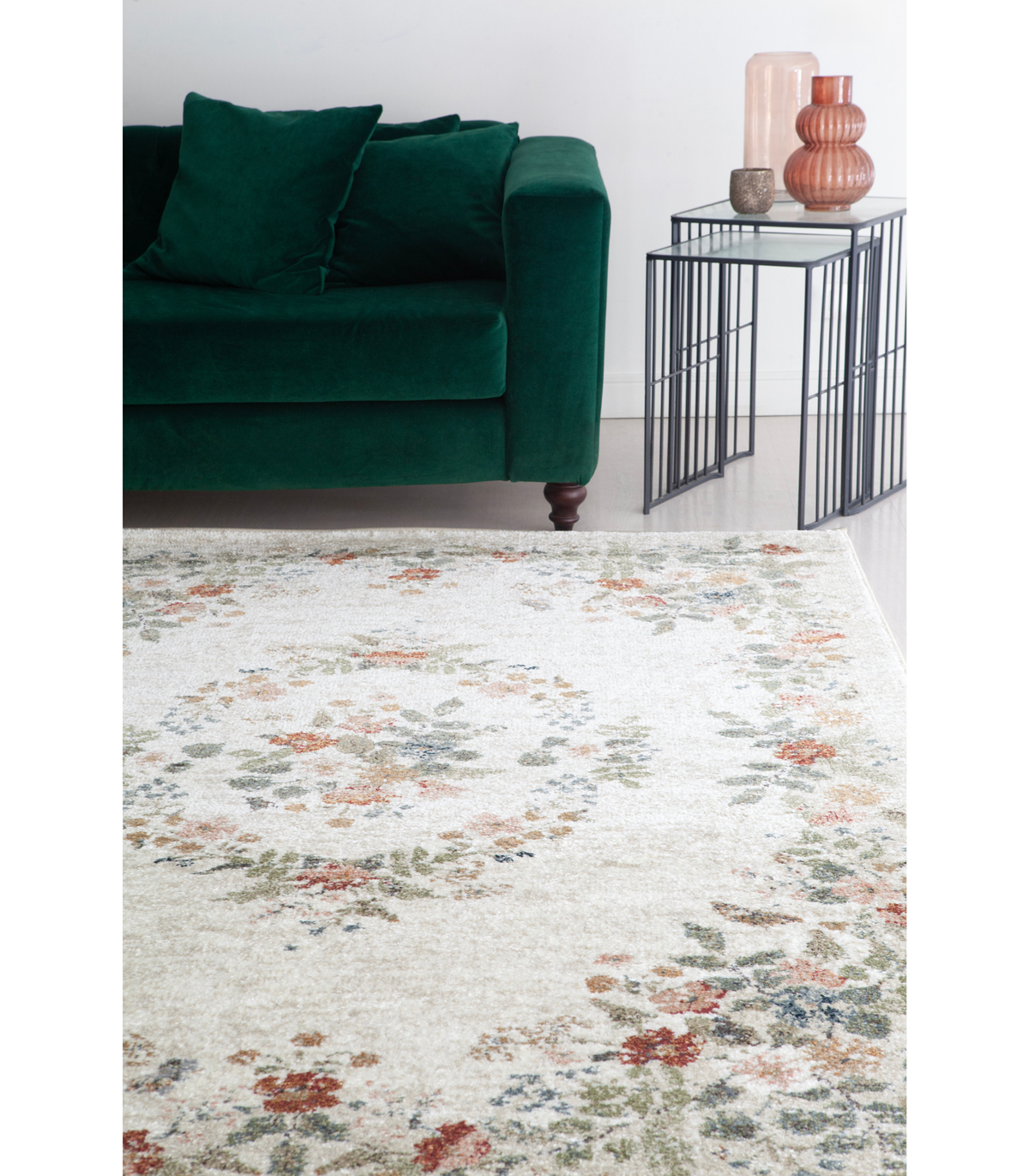 Alfombra Laurel 01 Strawberry Fields Cream | Rifle Paper Co x Loloi
