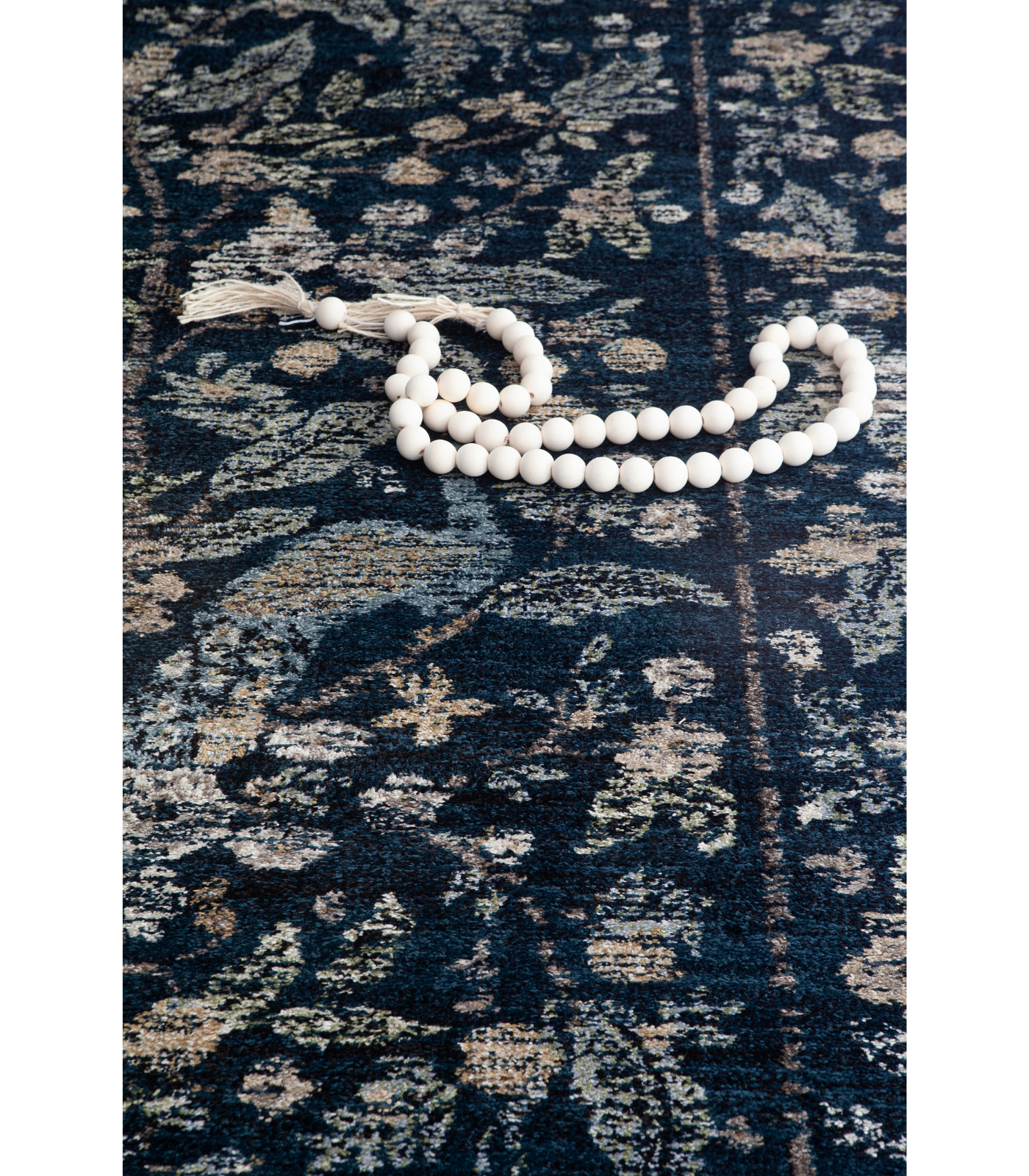 Alfombra Laurel 05 Peacock Garden Navy | Rifle Paper Co x Loloi