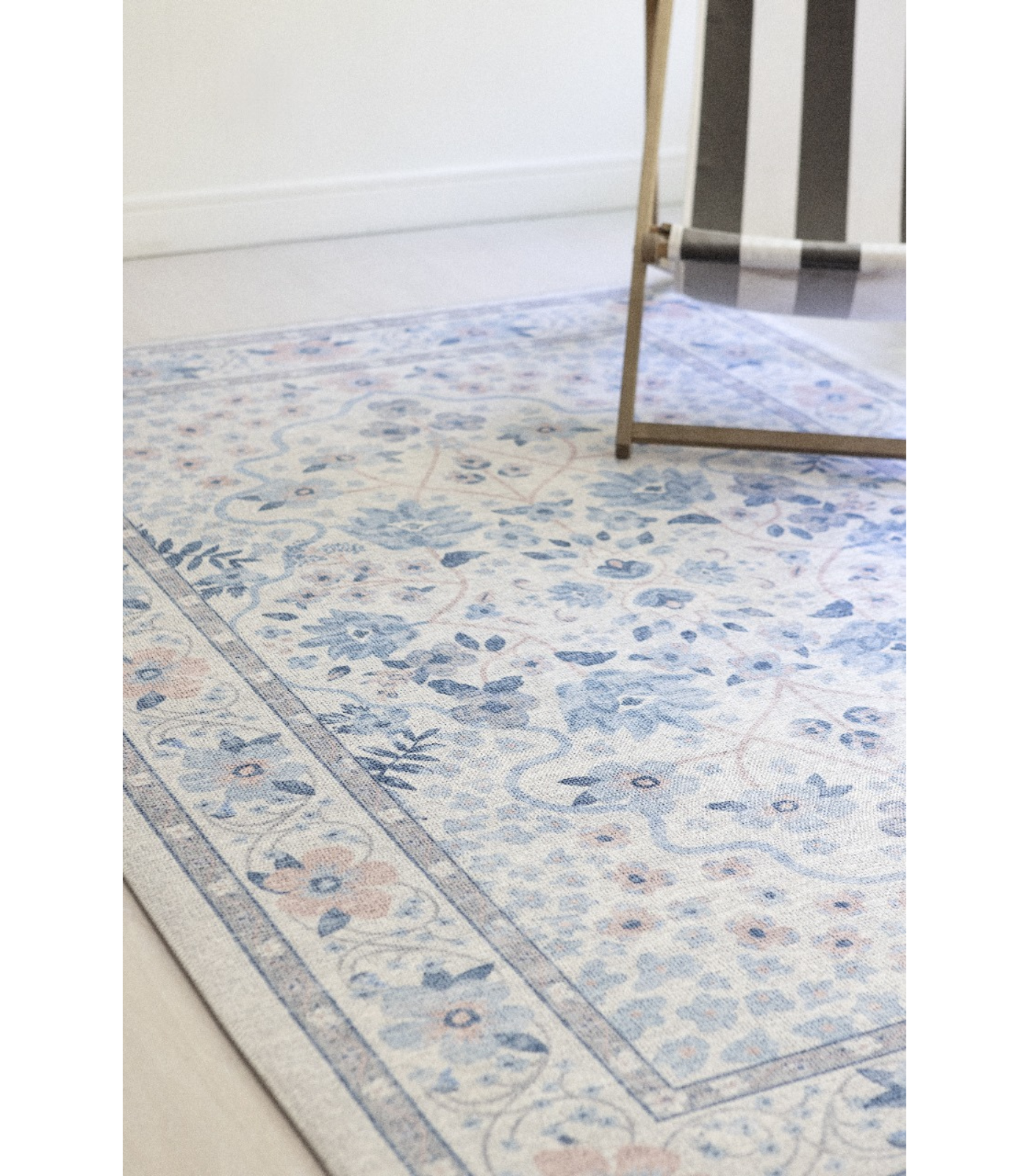 Alfombra Palais 02 Snow Sky Rifle Paper Co × Loloi (229x290)