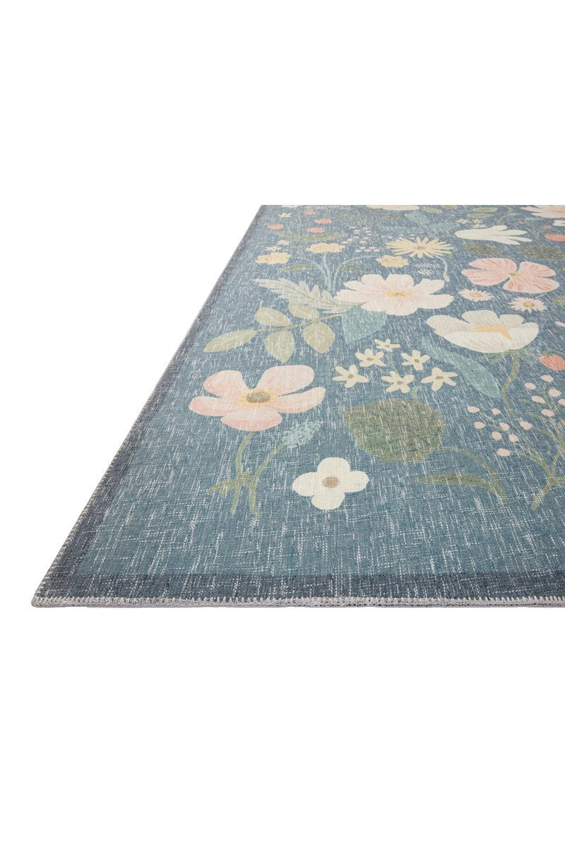 Alfombra Cotswolds 01 Strawberry Fields Teal Rifle Paper Co. × Loloi (229x290)